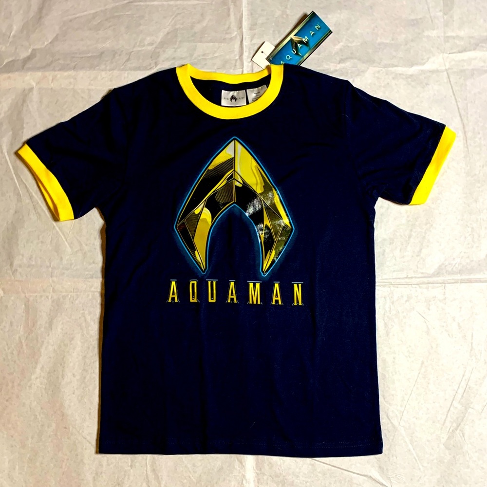 Aquaman T-shirt NWT